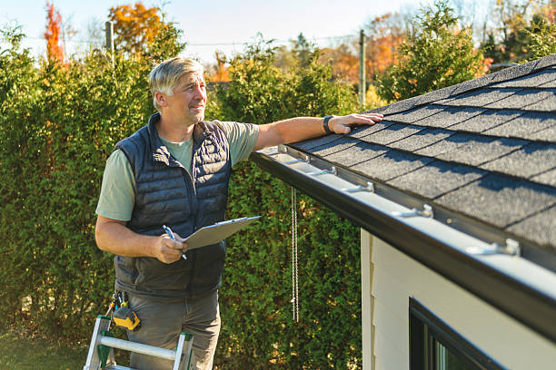 Professional Roofing technician working in Norway, SC
